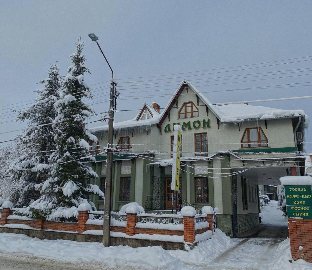 Lemon Hotel Drohobych Bagian luar foto