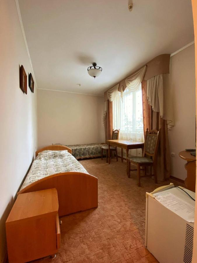 Lemon Hotel Drohobych Bagian luar foto