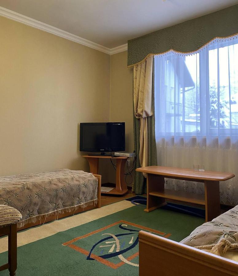Lemon Hotel Drohobych Bagian luar foto