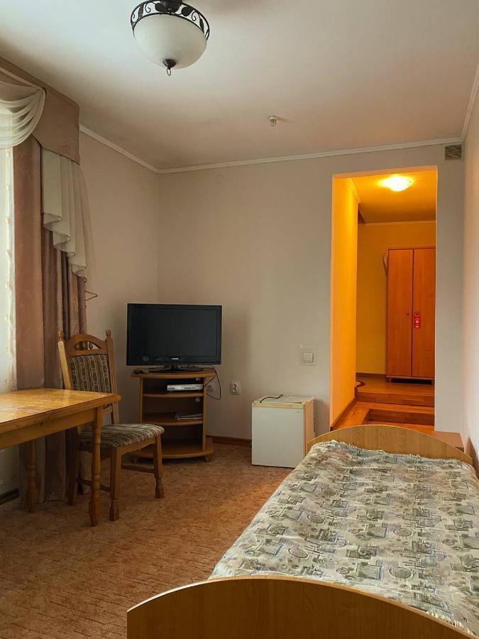Lemon Hotel Drohobych Bagian luar foto